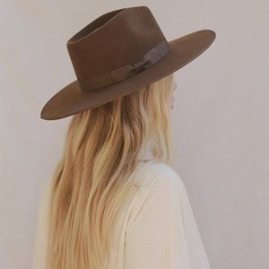 Brown Lack of Color Rancher Hat